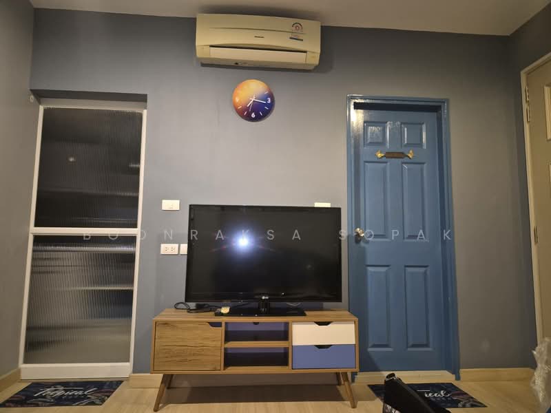 Life @ Sathorn 10, Bangkok, 48 Soi Sathorn 10, Sathorn Road, Silom, Bang Rak, Bangkok, 1 Bedroom, 40 sqm, Condo For Rent, by Boonraksa Sopak, 500364811 - DDproperty.com