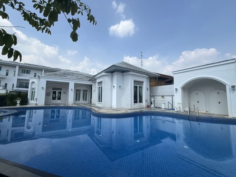 Chuan Chuen Charan 3, Bangkok, Wat Tha Pra, Bangkok Yai, Bangkok, 3 Bedrooms, 161 sqm, Townhouse For Sale, by KHUN H-DO, 500364813 - DDproperty.com