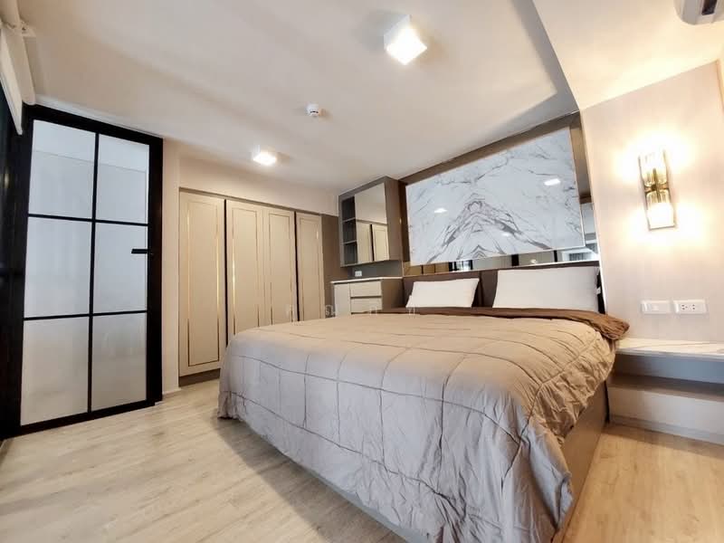 IDEO Sathorn-Wongwian Yai, Bangkok, 219 Soi Krung Thonburi 1, Khlong Ton Sai, Khlong San, Bangkok, 1 Bedroom, 37 sqm, Condo For Sale, by คุณภิช, 500364845 - DDproperty.com