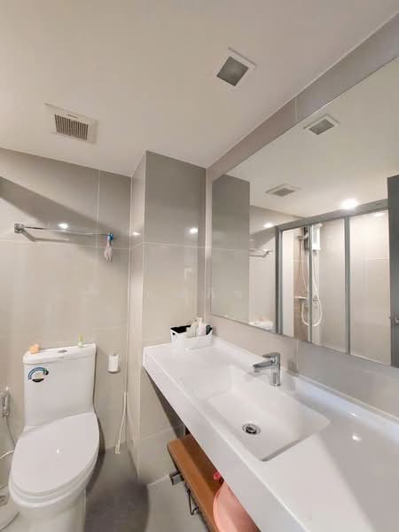 IDEO Sathorn-Wongwian Yai, Bangkok, 219 Soi Krung Thonburi 1, Khlong Ton Sai, Khlong San, Bangkok, 1 Bedroom, 37 sqm, Condo For Sale, by คุณภิช, 500364845 - DDproperty.com