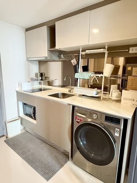 IDEO Sathorn-Wongwian Yai, Bangkok, 219 Soi Krung Thonburi 1, Khlong Ton Sai, Khlong San, Bangkok, 1 Bedroom, 37 sqm, Condo For Sale, by คุณภิช, 500364845 - DDproperty.com