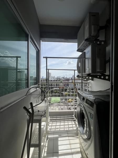 Life @ Ratchada-Huai Khwang, Bangkok, 189 Pracharatbamphen Road, Huai Khwang, Bangkok, 1 Bedroom, 41 sqm, Condo For Rent, by Connex Property, 500364873 - DDproperty.com
