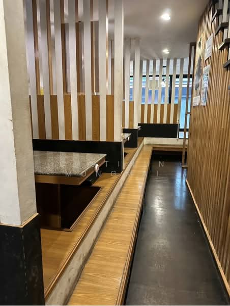 For Rent Restaurant Space Just 5 minute walk from BTS Phrom Phong, Bangkok, Khlong Tan Nua, Watthana, Bangkok, , 140 sqm, Retail Space For Rent, by Chutinun Mungmai, 500364876 - DDproperty.com