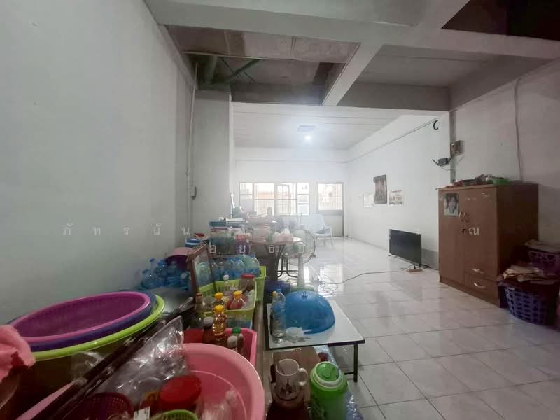 บ้านพรร่มเย็น วิลล่า ถนนลำลูกกา 11 ตำบลคูคต อำเภอลำลูกกา จังหวัดปทุมธานี, ปทุมธานี, ลำลูกกา, คูคต, ลำลูกกา, ปทุมธานี, 72 ตร.ม., ทาวน์เฮ้าส์ ขาย, โดย ภัทรนัน อิศรางกูร ณ อยุธยา, 500364899 - DDproperty.com