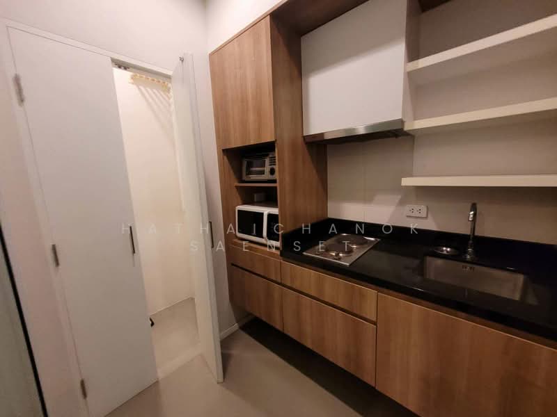 Blocs 77, Bangkok, 291 On Nut Rd, Phra Kanong Nua, Watthana, Bangkok, 1 Bedroom, 40 sqm, Condo For Rent, by Hathaichanok Saenset, 500364902 - DDproperty.com