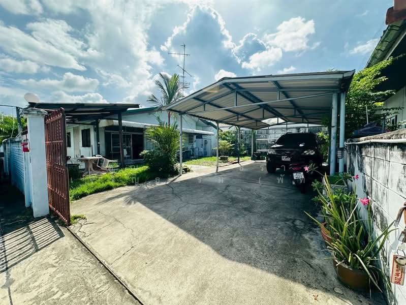 บ้านเดี่ยว 1 ชั้น 110 ตร.ว. หมู่บ้านทิพวัล1, สมุทรปราการ, ถนนเทพารักษ์, สำโรงเหนือ, เมืองสมุทรปราการ, สมุทรปราการ, 200 ตร.ม., บ้านเดี่ยว ขาย, โดย คุณ พัทธ์ธีรา เจริญธรรม (พัท), 500364913 - DDproperty.com