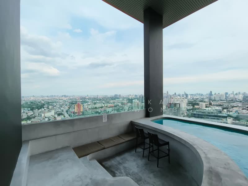 XT Huaikhwang, Bangkok, 244 Ratchadaphisek Road, Huai Khwang, Bangkok, 1 Bedroom, 29 sqm, Condo For Rent, by Praewpakar Soontawong, 500364922 - DDproperty.com