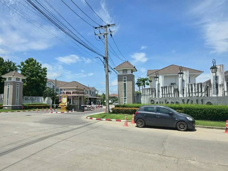 Pruksa Ville 38/1 Nhamdaeng-Theparak, Samut Prakan, Namdaeng Road, Bang Kaeo, Bang Plee, Samut Prakan, 3 Bedrooms, 120 sqm, Townhouse For Sale, by คุณ พัทธ์ธีรา เจริญธรรม (พัท), 500364928 - DDproperty.com
