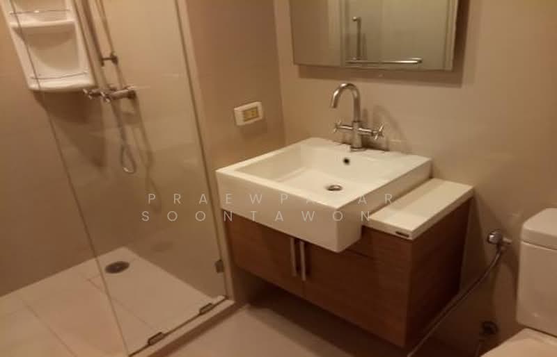 HIVE Taksin, Bangkok, 18 1 Soi, Khlong Ton Sai, Khlong San, Bangkok, 1 Bedroom, 40 sqm, Condo For Rent, by Praewpakar Soontawong, 500364938 - DDproperty.com