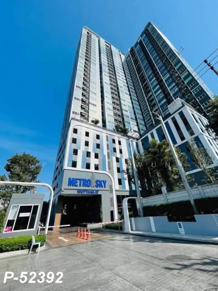 Metro Sky Wutthakat, Bangkok, Thanon Wutthakat, Talat Plu, Thon Buri, Bangkok, 1 Bedroom, 35 sqm, Condo For Rent, by Susira Preuksawun, 500364950 - DDproperty.com