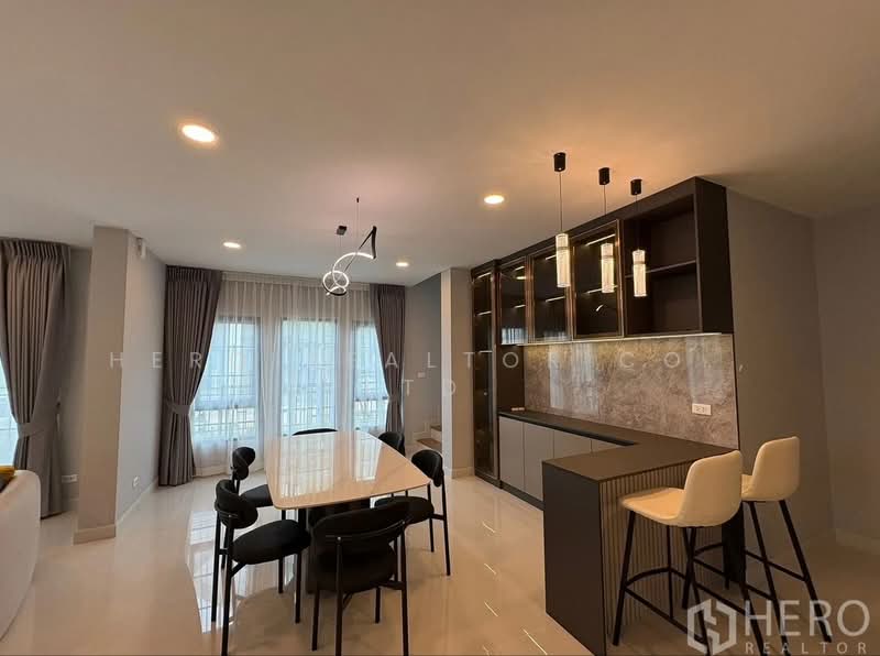 Centro Bangna : เซนโทร บางนา, สมุทรปราการ, 111 ซอย3, บางแก้ว, บางพลี, สมุทรปราการ, 303 ตร.ม., บ้านเดี่ยว ให้เช่า, โดย Hero Realtor Co., Ltd., 500364967 - DDproperty.com