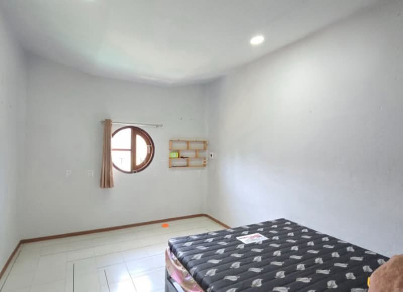 บ้านเดี่ยวพร้อมที่ดินนครชัยศรี นครปฐม, Nakhon Pathom, Don Faek, Nakhon Chai Sri, Nakhon Pathom, 4 Bedrooms, 135 sqm, Single Detached House For Sale, by The Best Property เอิร์น, 500364979 - DDproperty.com
