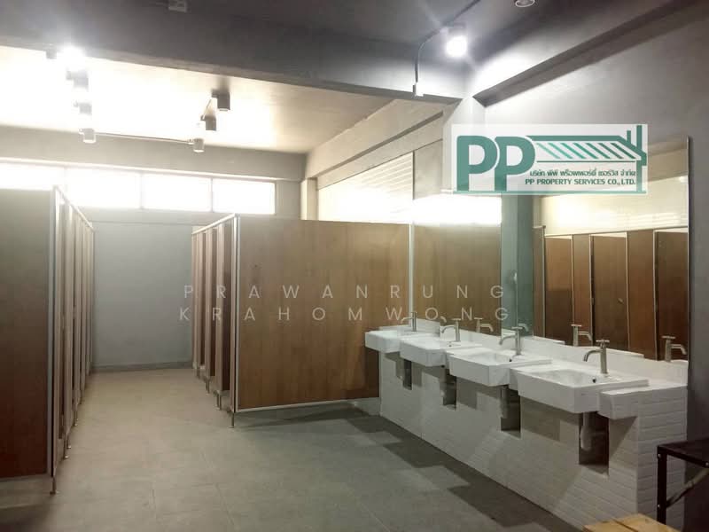 CODE:PP1-W1221-0626 ให้เช่าโกดังคลังสินค้า พื้นที่รวมสำนักงานประมาณ 1,100ตารางเมตร คลองสองต้นนุ่น, Bangkok, Khlong Song Ton Nun, Lat Krabang, Bangkok, , 1,100 sqm, Warehouse/Factory For Rent, by PRAWANRUNG KRAHOMWONG, 500364987 - DDproperty.com