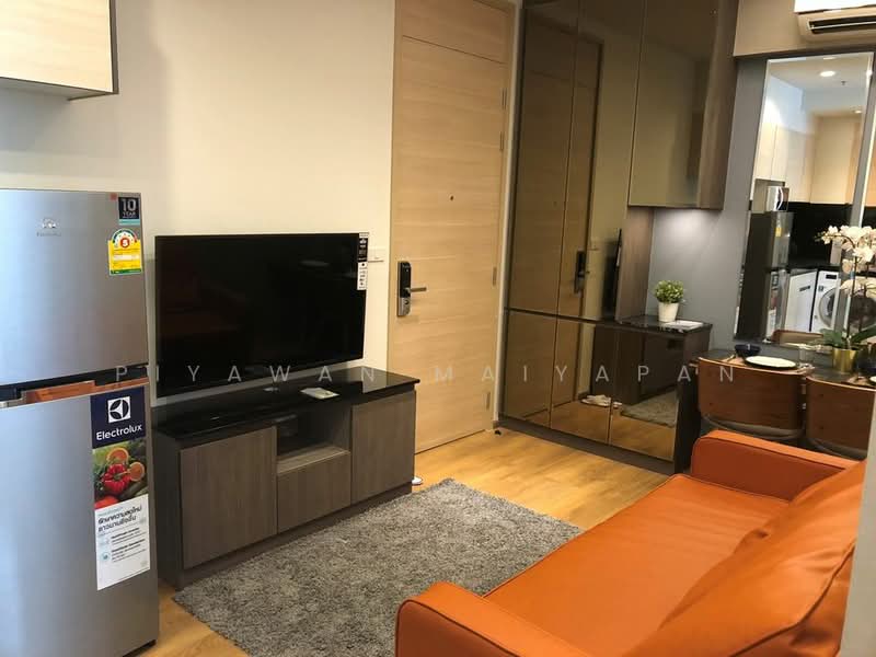 Park Origin Phrom Phong (Park 24), Bangkok, 68 Soi Sukhumvit 24, Khong Tan, Khlong Toei, Bangkok, 1 Bedroom, 33 sqm, Condo For Sale, by Piyawan Maiyapan, 500365000 - DDproperty.com