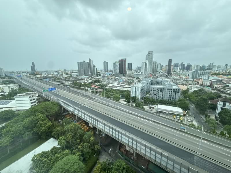 The Base Park West Sukhumvit 77, Bangkok, 11 Soi Sukhumvit 77 Sukhumvit Road, Phra Kanong Nua, Watthana, Bangkok, 1 Bedroom, 27 sqm, Condo For Rent, by Living Real Estates, 500365013 - DDproperty.com