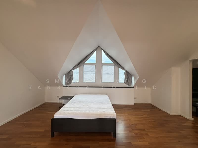 Baan Kwanta, Bangkok, 87 Sukhumvit Road, Khlong Tan Nua, Watthana, Bangkok, 3 Bedrooms, 347 sqm, Condo For Rent, by Smart Living Bangkok Co.,Ltd., 500365014 - DDproperty.com