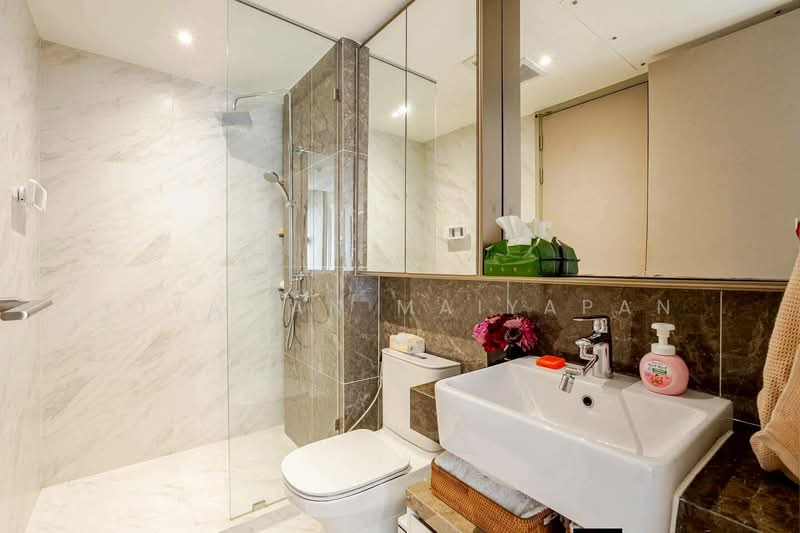 Fynn Asoke, Bangkok, 28 Sukhumvit 10 Alley, Khlong Toei, Bangkok, 1 Bedroom, 41 sqm, Condo For Rent, by Piyawan Maiyapan, 500365021 - DDproperty.com