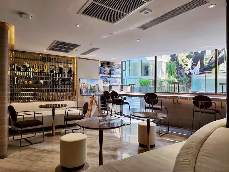 Fynn Asoke, Bangkok, 28 Sukhumvit 10 Alley, Khlong Toei, Bangkok, 1 Bedroom, 41 sqm, Condo For Rent, by Piyawan Maiyapan, 500365021 - DDproperty.com