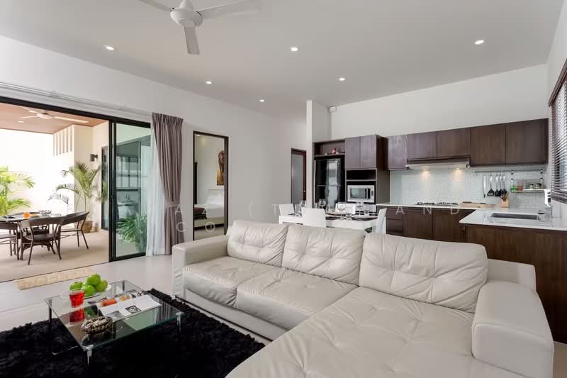 วิลล่าเช่า 3 ห้องนอน Intira Villas 1 ราไวย์ ภูเก็ต พื้นที่ 170 ตร.ม., ภูเก็ต, ราไวย์, เมืองภูเก็ต, ภูเก็ต, 170 ตร.ม., วิลล่า ให้เช่า, โดย Fazwaz (Thailand) Co., Ltd., 500365046 - DDproperty.com