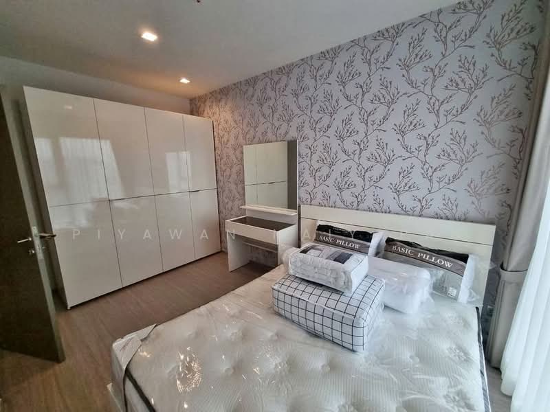 Life Asoke Hype, Bangkok, 339 Chaturathit Rd, Makkasan, Ratchathewi, Bangkok, 2 Bedrooms, 49 sqm, Condo For Rent, by Piyawan Maiyapan, 500365049 - DDproperty.com