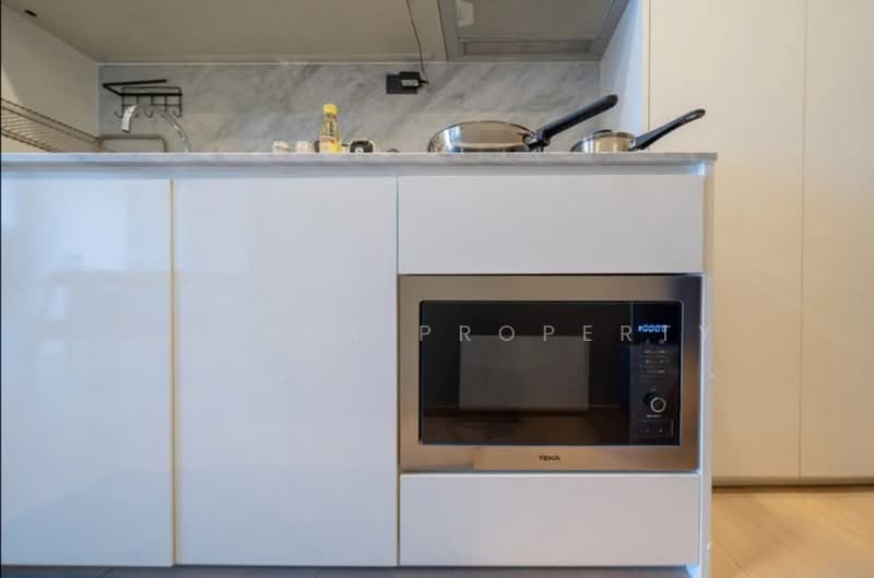 Wyndham Garden Bangkok Sukhumvit 42, Bangkok, 19 Soi Sukhumvit 42, Phra Kanong, Khlong Toei, Bangkok, 2 Bedrooms, 75 sqm, Condo For Rent, by Connex Property, 500365057 - DDproperty.com