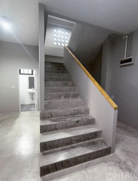 For rent Warehouse 408 sqm in Bang Yai, Nonthaburi HRE00771, นนทบุรี, บางใหญ่, นนทบุรี, 408 ตร.ม., โกดัง-โรงงาน ให้เช่า, โดย Hero Realtor Co., Ltd., 500365098 - DDproperty.com