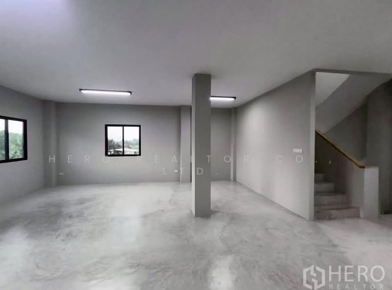 For rent Warehouse 408 sqm in Bang Yai, Nonthaburi HRE00771, นนทบุรี, บางใหญ่, นนทบุรี, 408 ตร.ม., โกดัง-โรงงาน ให้เช่า, โดย Hero Realtor Co., Ltd., 500365098 - DDproperty.com