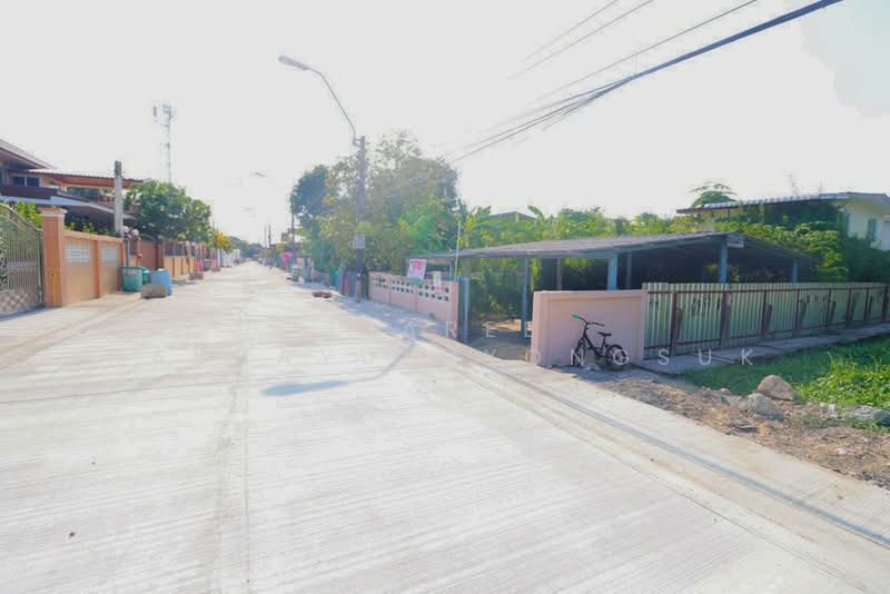 ที่ดินพร้อมบ้าน รามอินทรา บางเขน เทพรักษ์ พหลโยธิน, กรุงเทพ, เทพรักษ์, ท่าแร้ง, บางเขน, กรุงเทพ, 256 ตร.ม., ที่ดิน ขาย, โดย Isaree Nakhayuenyongsuk, 500365113 - ที่ดินรามอินทราเทพรักษ์ พหลโยธิน บางเขน - DDproperty.com