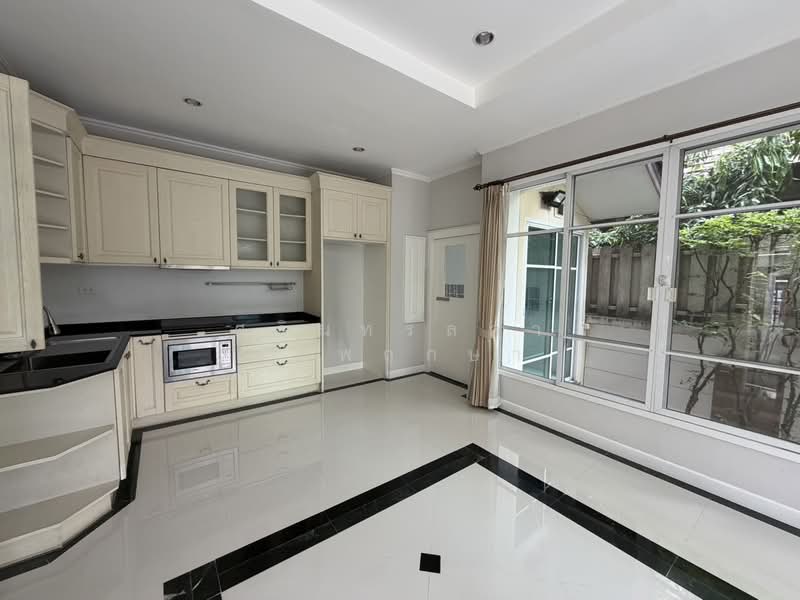 Baan Klang Krung The Nice Ratchavipha, Bangkok, 2 Kamphaeng Phet Road, Lat Yao, Chatuchak, Bangkok, 4 Bedrooms, 380 sqm, Single Detached House For Sale, by ศรินทร์ลดา ชลพฤกษา, 500365129 - DDproperty.com