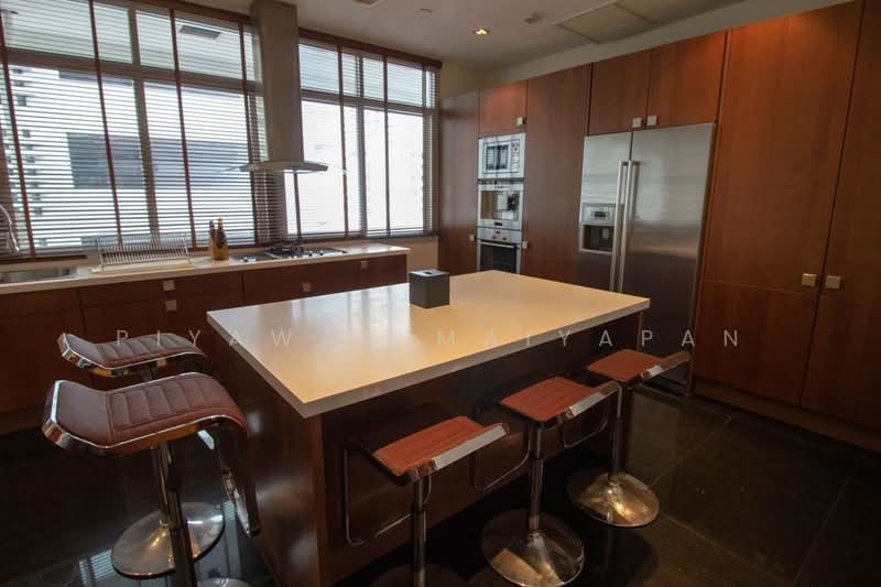 Le Raffine Jambunuda Sukhumvit 31, Bangkok, Sukhumvit 31, Khlongtoei Nua, Watthana, Bangkok, 3 Bedrooms, 400 sqm, Condo For Rent, by Piyawan Maiyapan, 500365133 - DDproperty.com