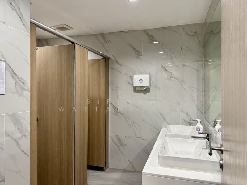 Brand-new boutique building · 4-min walk to BTS · Individual AC, Bangkok, Silom, Bang Rak, Bangkok, , 85 sqm, Office Space For Rent, by Sirikul Wattanakorn, 500365184 - DDproperty.com