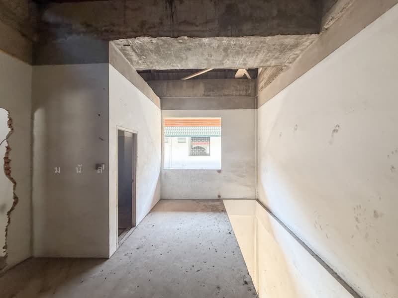 Commercial building in Pattaya, 200 meters from the beach, Chon Buri (Pattaya), Bang Lamung, Bang Lamung (Pattaya), Chon Buri (Pattaya), , 640 sqm, Shophouse For Sale, by มนัส กุลพันธ์ไพจิตร, 500365218 - DDproperty.com