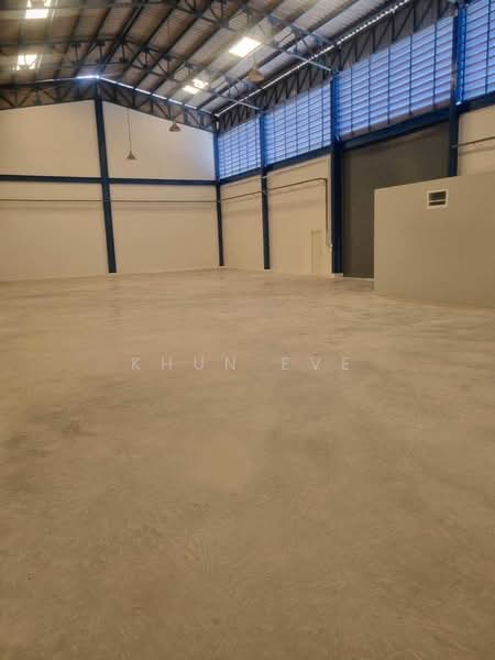 Warehouse with Office for Rent on Thepharak Road, Near BTS Samrong (SPSEVE1996), Samut Prakan, เทพารักษ์, Thepharak, Muang Samut Prakarn, Samut Prakan, , 450 sqm, Warehouse/Factory For Rent, by Khun Eve, 500365224 - DDproperty.com