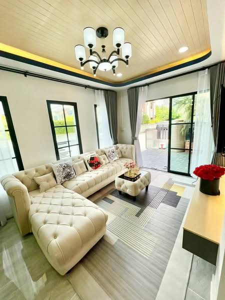 iDesign Lam Luk Ka Khlong 3, Pathum Thani, Lat Sawai, Lam Luk Ka, Pathum Thani, 4 Bedrooms, 100 sqm, Townhouse For Sale, by สรภพ ยอดไชย (สีฝุ่น), 500365251 - DDproperty.com