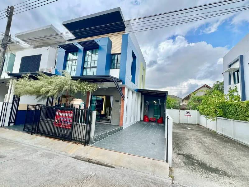 iDesign Lam Luk Ka Khlong 3, Pathum Thani, Lat Sawai, Lam Luk Ka, Pathum Thani, 4 Bedrooms, 100 sqm, Townhouse For Sale, by สรภพ ยอดไชย (สีฝุ่น), 500365251 - DDproperty.com