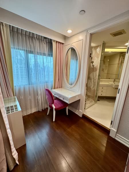Sathorn Gardens, Bangkok, 39 South Sathorn Road, Thung Maha Mek, Sathon, Bangkok, 5 Bedrooms, 440 sqm, Condo For Sale, by Visarut Hampaisanpipat, 500365252 - DDproperty.com