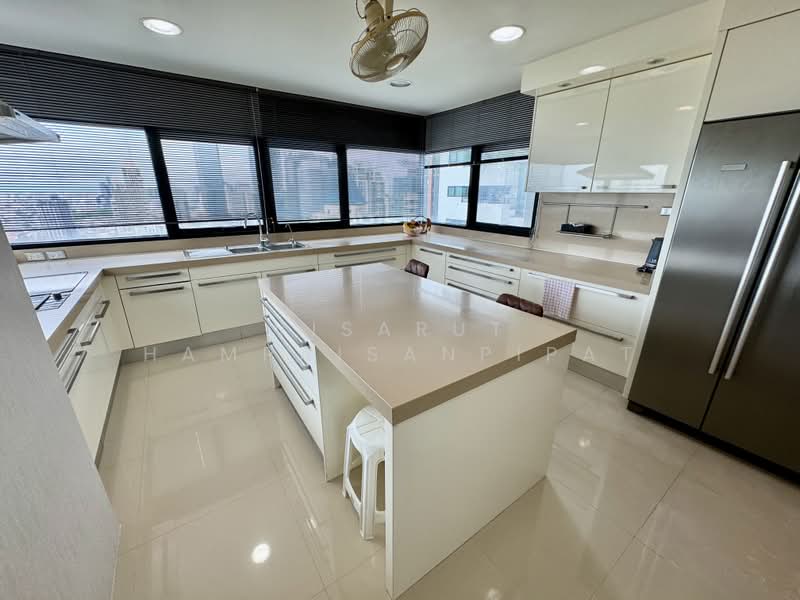 Sathorn Gardens : สาธร การ์เด้นส์, กรุงเทพ, 39 ถนนสาธรใต้, ทุ่งมหาเมฆ, สาทร, กรุงเทพ, 440 ตร.ม., คอนโด ขาย, โดย Visarut Hampaisanpipat, 500365252 - DDproperty.com