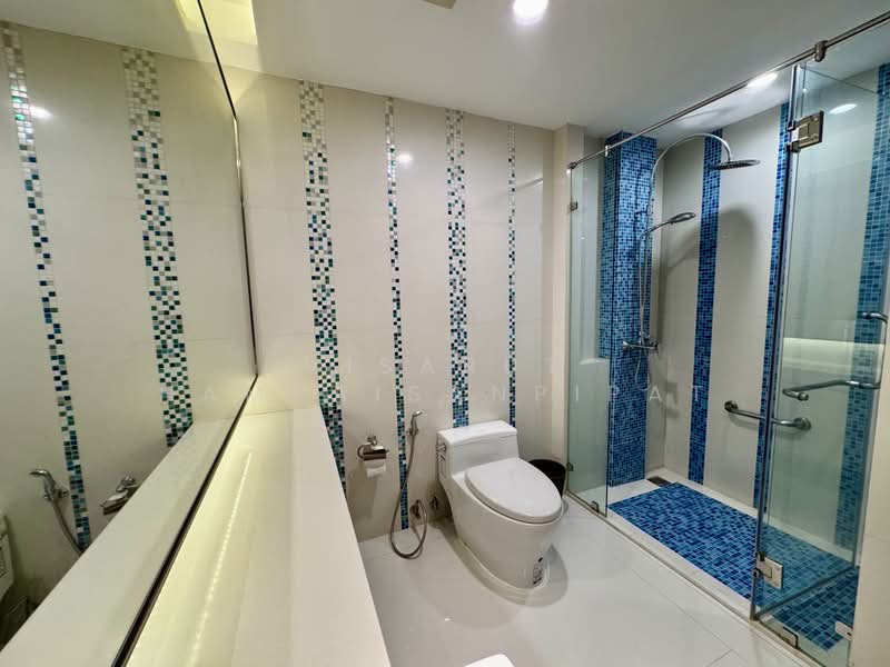 Sathorn Gardens, Bangkok, 39 South Sathorn Road, Thung Maha Mek, Sathon, Bangkok, 5 Bedrooms, 440 sqm, Condo For Sale, by Visarut Hampaisanpipat, 500365252 - DDproperty.com