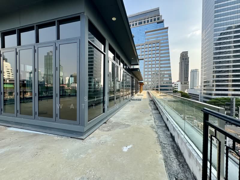 Rooftop 527 sqm · 300m to BTS Chong Nonsi · ฿379/sqm · Sathorn Rd, Bangkok, Silom, Bang Rak, Bangkok, , 527 sqm, Retail Space For Rent, by Sirikul Wattanakorn, 500365302 - DDproperty.com