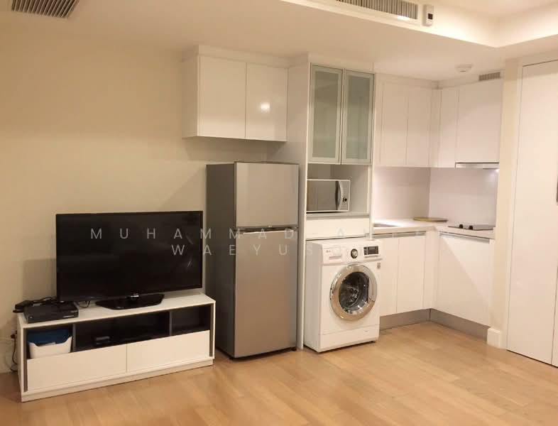Collezio Sathorn-Pipat, Bangkok, 41 Soi Pipat 1 Silom Road, Silom, Bang Rak, Bangkok, 1 Bedroom, 42 sqm, Condo For Rent, by Muhammad-ameen Waeyusoh, 500365315 - DDproperty.com