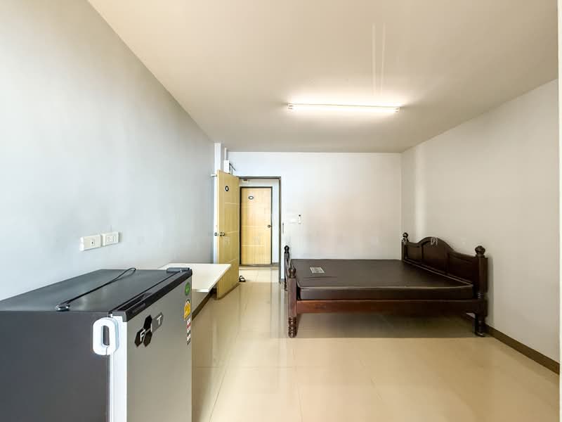 36-room apartment building, Kasetsart University Sriracha Campus, Chon Buri (Pattaya), Thung Suk La, Si Racha, Chon Buri (Pattaya), , 4,000 sqm, Business For Sale, by มนัส กุลพันธ์ไพจิตร, 500365369 - DDproperty.com