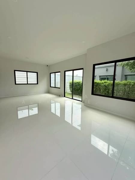4-BR House, Bangkok, Praborommaharatchawang, Phra Nakhon, Bangkok, 4 Bedrooms, 185 sqm, Single Detached House For Sale, by Pemika Aukkaraleekul, 500365388 - DDproperty.com