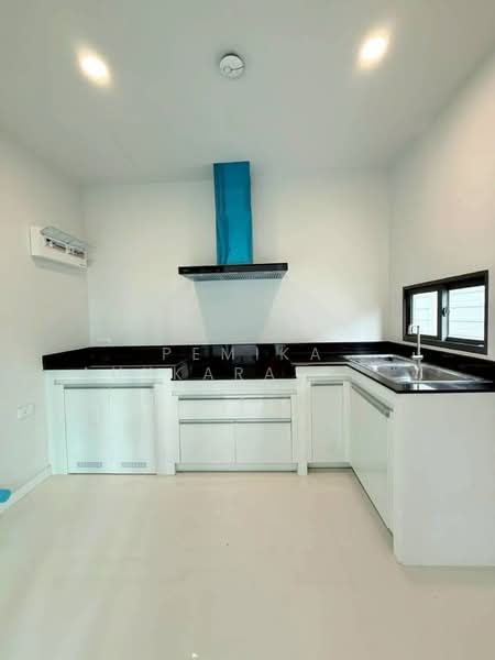 4-BR House, Bangkok, Praborommaharatchawang, Phra Nakhon, Bangkok, 4 Bedrooms, 185 sqm, Single Detached House For Sale, by Pemika Aukkaraleekul, 500365388 - DDproperty.com