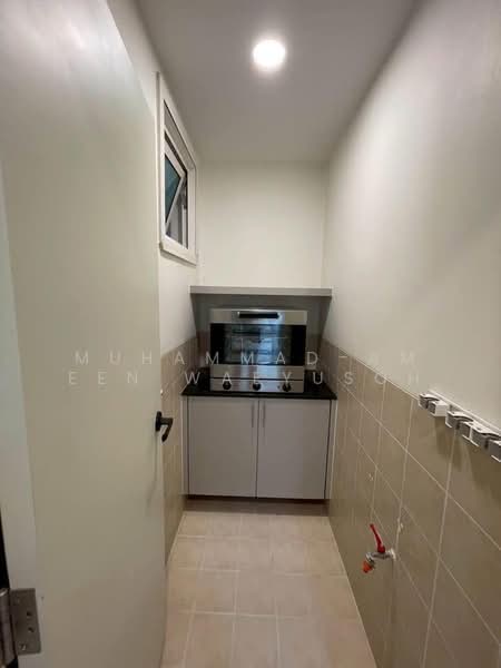 The Empire Place, Bangkok, 88 Narathiwatratchanakharin Road, Thung Maha Mek, Sathon, Bangkok, 3 Bedrooms, 183 sqm, Condo For Sale, by Muhammad-ameen Waeyusoh, 500365397 - DDproperty.com