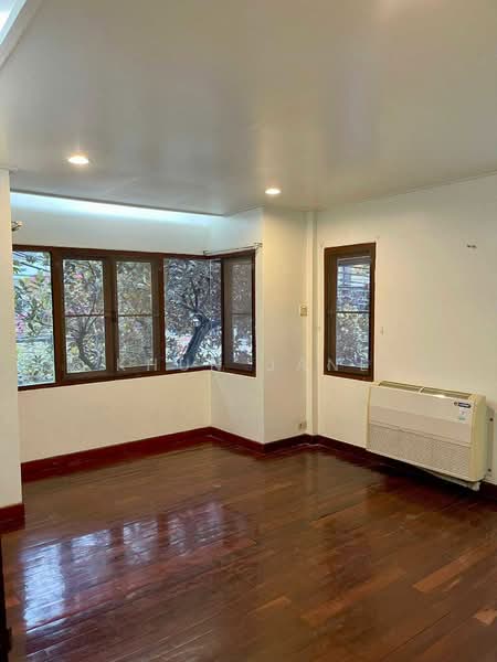 บ้านเดี่ยว ให้เช่า ห่าง BTS เพลินจิตประมาณ 600 เมตร (SPSJP420), กรุงเทพ, ร่วมฤดี, ลุมพินี, ปทุมวัน, กรุงเทพ, 220 ตร.ม., บ้านเดี่ยว ให้เช่า, โดย Khun Jane, 500365399 - DDproperty.com