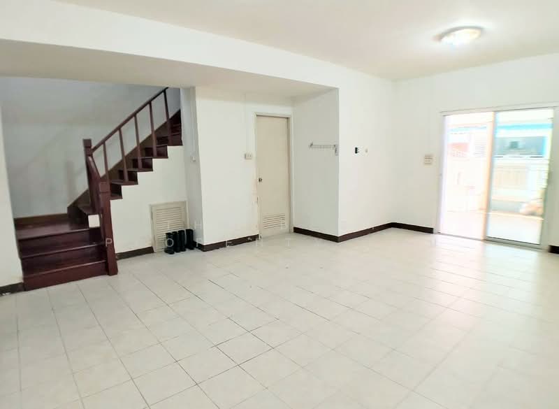 Baan Pruksa 13 Rangsit-Klong 3, Pathum Thani, Moobaan Pruksa 13, Khlong Sam, Khlong Luang, Pathum Thani, 3 Bedrooms, 100 sqm, Townhouse For Sale, by The Best Property รัตน์, 500365463 - DDproperty.com