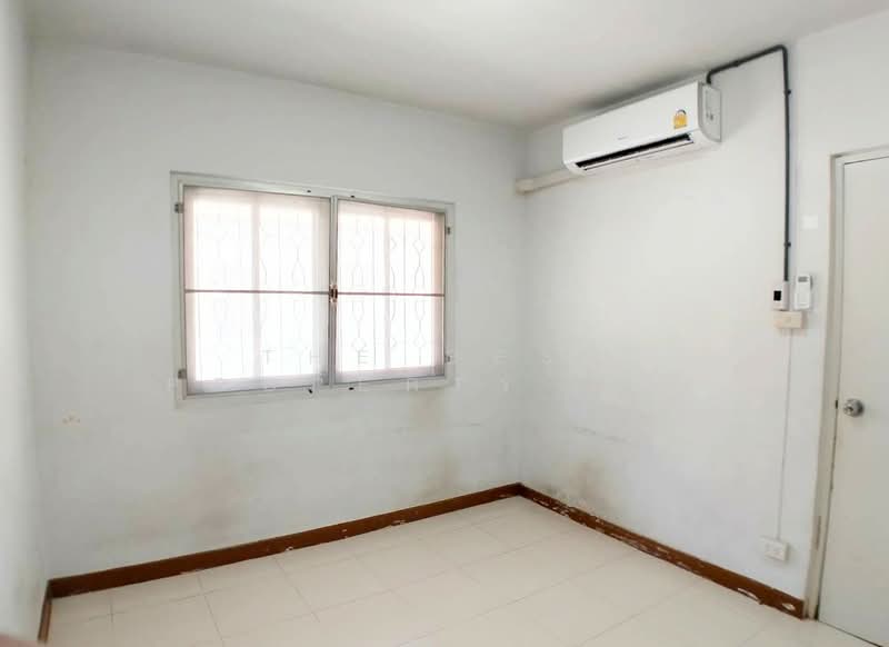 Baan Pruksa 13 Rangsit-Klong 3, Pathum Thani, Moobaan Pruksa 13, Khlong Sam, Khlong Luang, Pathum Thani, 3 Bedrooms, 100 sqm, Townhouse For Sale, by The Best Property รัตน์, 500365463 - DDproperty.com