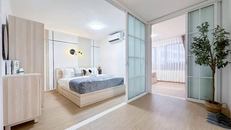 Lumpini Place Suanplu-Sathorn, Bangkok, 435-112 Suan Plu, Thung Maha Mek, Sathon, Bangkok, 2 Bedrooms, 48 sqm, Condo For Rent, by Connex Property, 500365468 - DDproperty.com