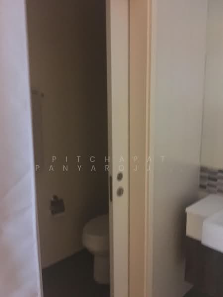 CENTRIC Ari Station, Bangkok, 27 Phahonyothin Road, Samsen Nai, Phaya Thai, Bangkok, 2 Bedrooms, 50 sqm, Condo For Rent, by Pitchapat Panyarojjanawat, 500365474 - DDproperty.com