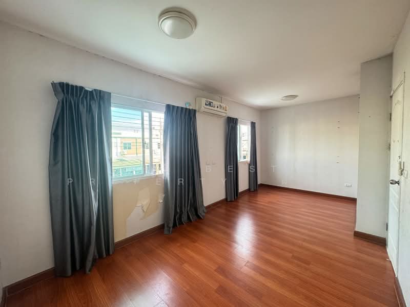 Lio Bliss Ladkrabang-Chalongkrung, Bangkok, Lam Pla Tiew, Lat Krabang, Bangkok, 3 Bedrooms, 150 sqm, Townhouse For Sale, by The Best Property ฝ้าย, 500365484 - DDproperty.com